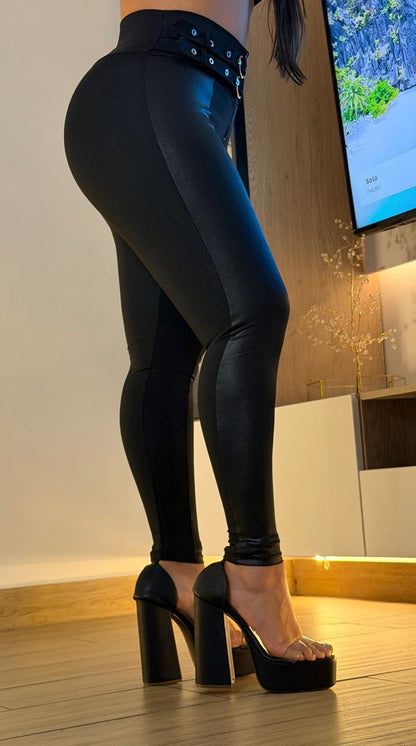 👄 Leggins Fusión Levanta Cola 🍑 y Control Abdomen + Pago Contra Entrega y Envió Gratis🚚