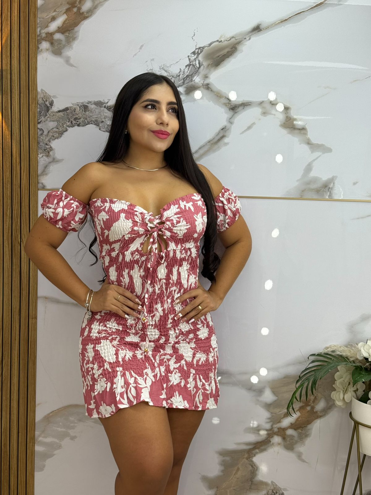 🌸Vestido  Rosy dos formas de lucirlo! en un solo look" ➕ Envió Gratis🚚